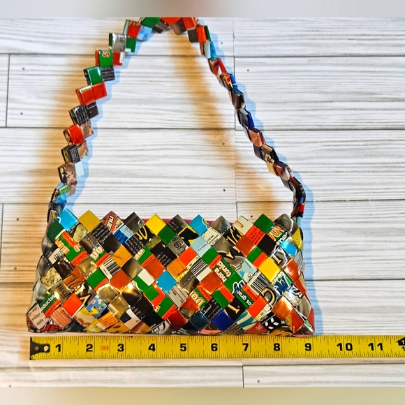 Candy Wrapper Purse - Picture 5 of 11